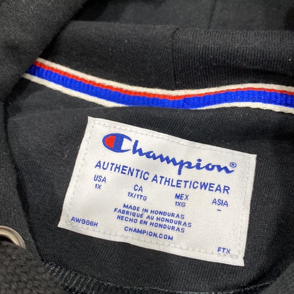 NWT. Champion women’s size 1X hoodie. - Picture 10 of 13